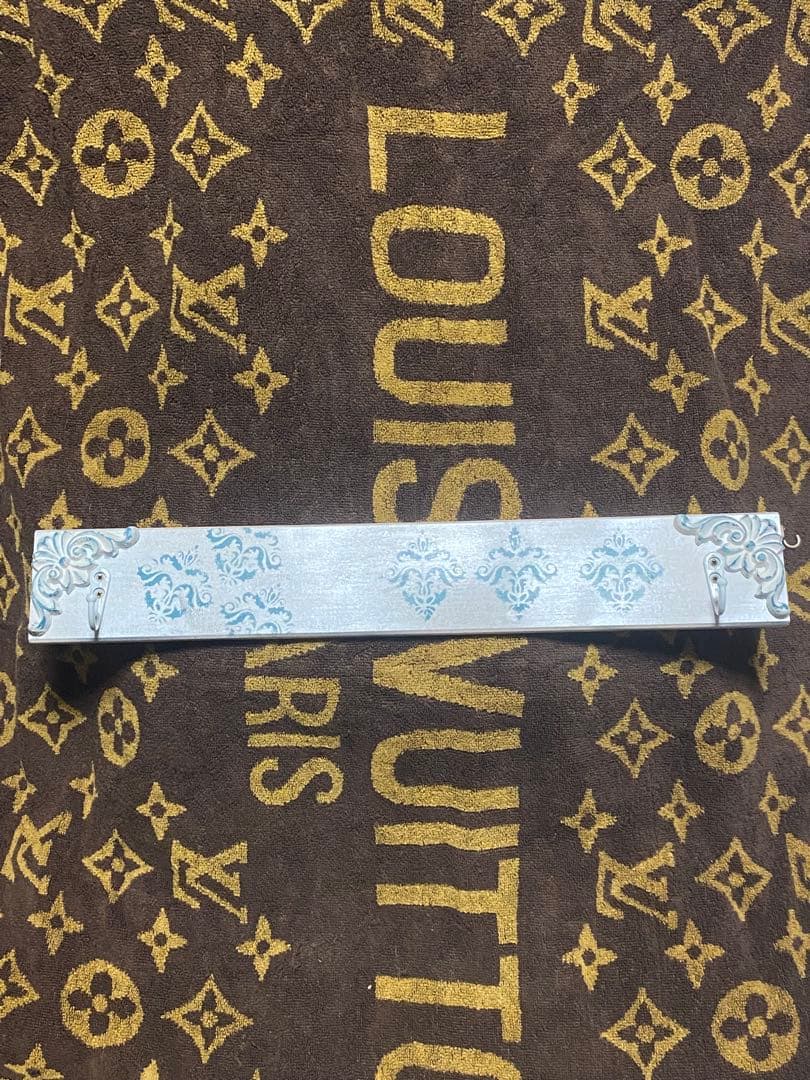 ロココ調♦️壁掛け用 ハンガーフック♦️収納の少ないお部屋に最適♦️白青１本♦️送料込