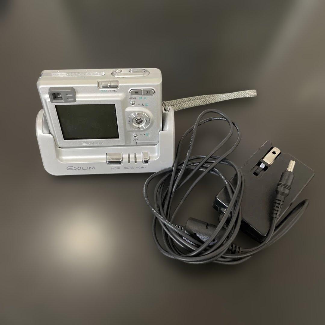 カシオ EXILIM ZOOM EX-Z3 シルバー デジタルカメラ