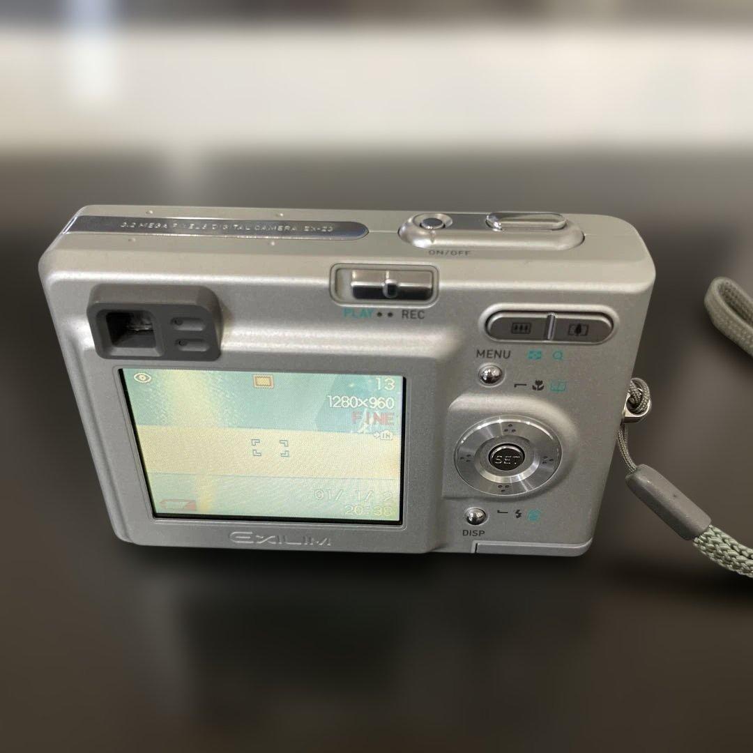 カシオ EXILIM ZOOM EX-Z3 シルバー デジタルカメラ