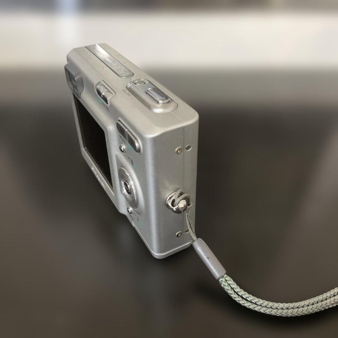 カシオ EXILIM ZOOM EX-Z3 シルバー デジタルカメラ