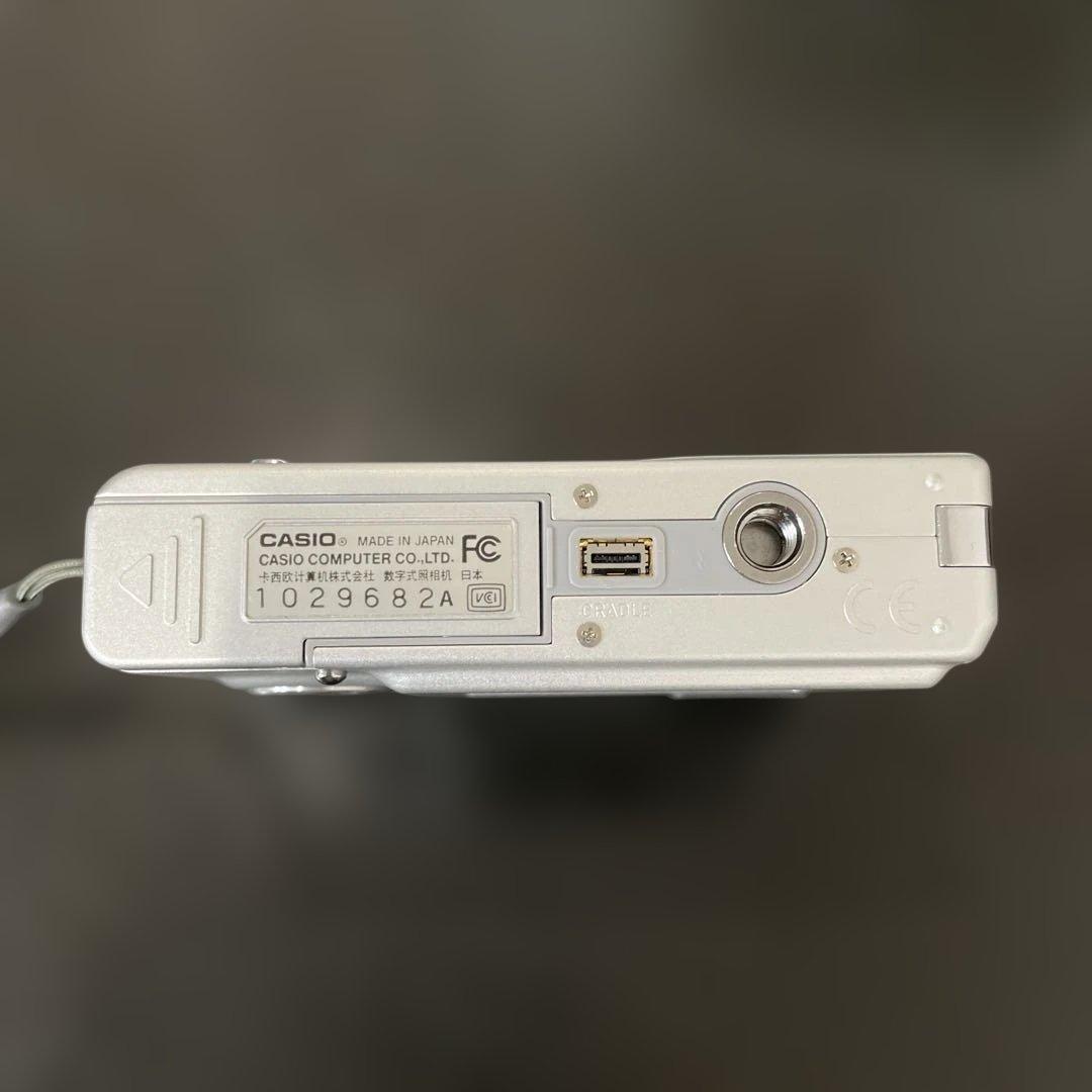 カシオ EXILIM ZOOM EX-Z3 シルバー デジタルカメラ