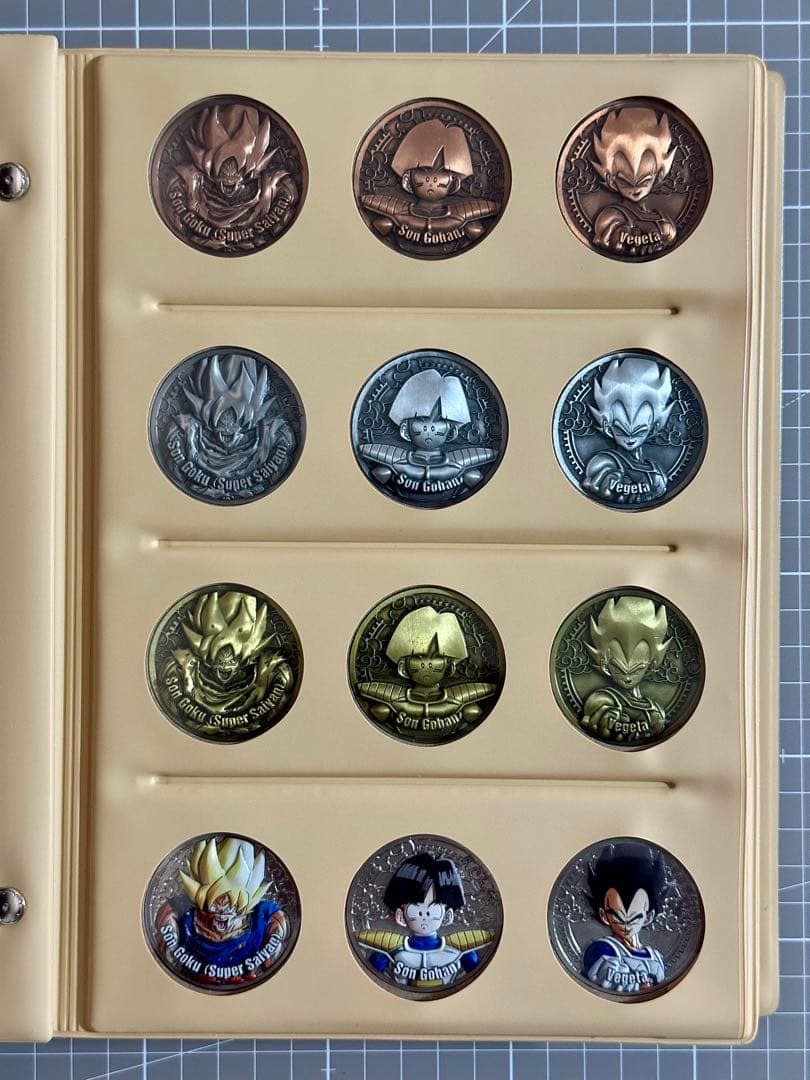 ドラゴンボール　コレクティブルメダル　コンプ　57枚