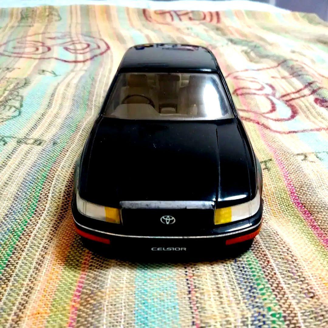 TOYOTA セルシオ コレクション 23cm 8kg