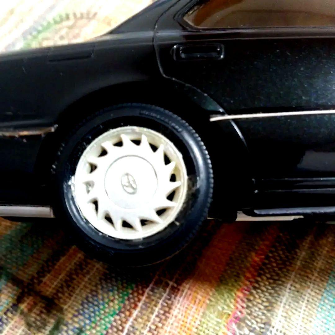 TOYOTA セルシオ コレクション 23cm 8kg