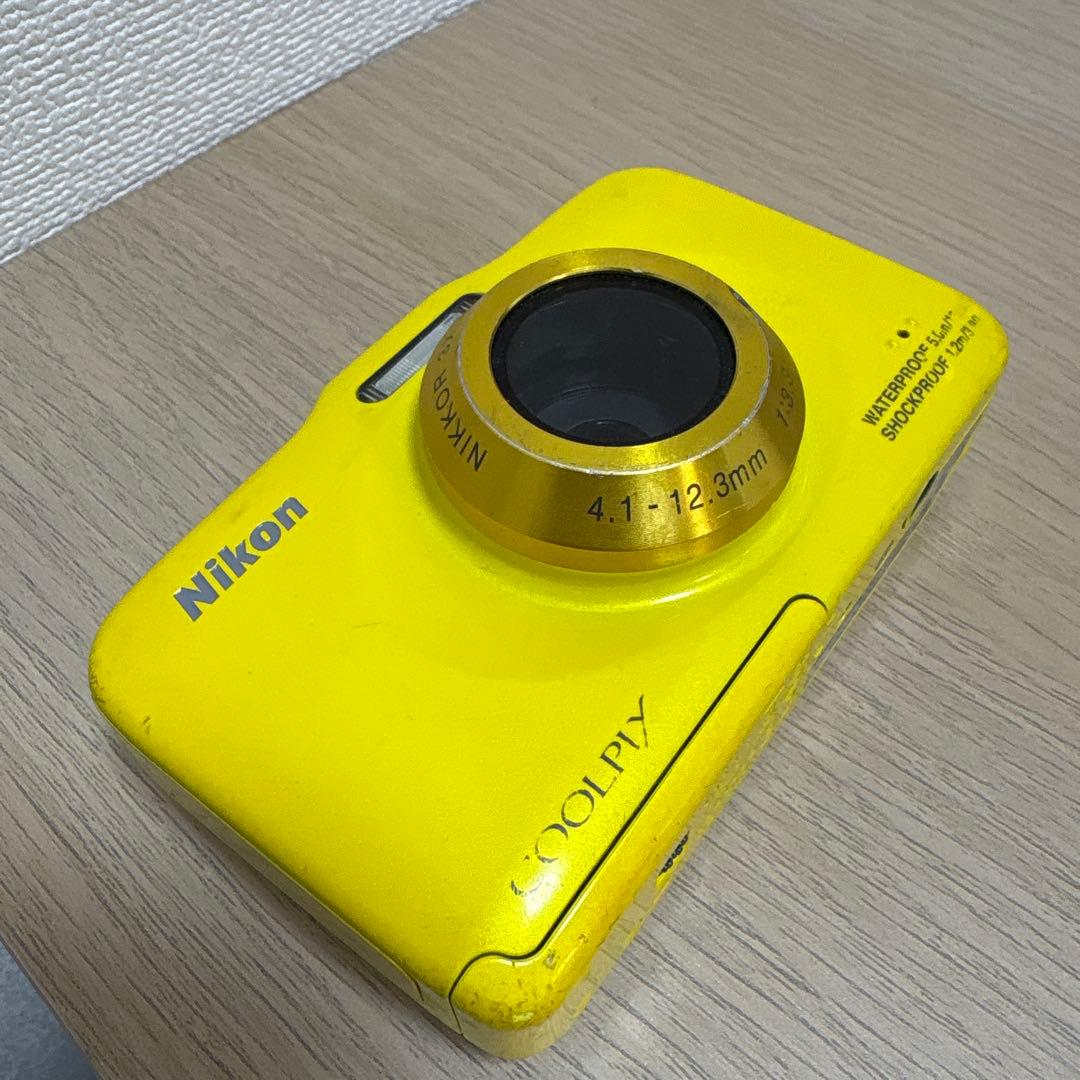 Nikon COOLPIX S31 イエロー 防水カメラ