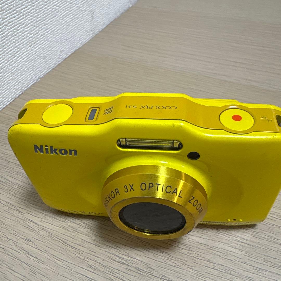 Nikon COOLPIX S31 イエロー 防水カメラ