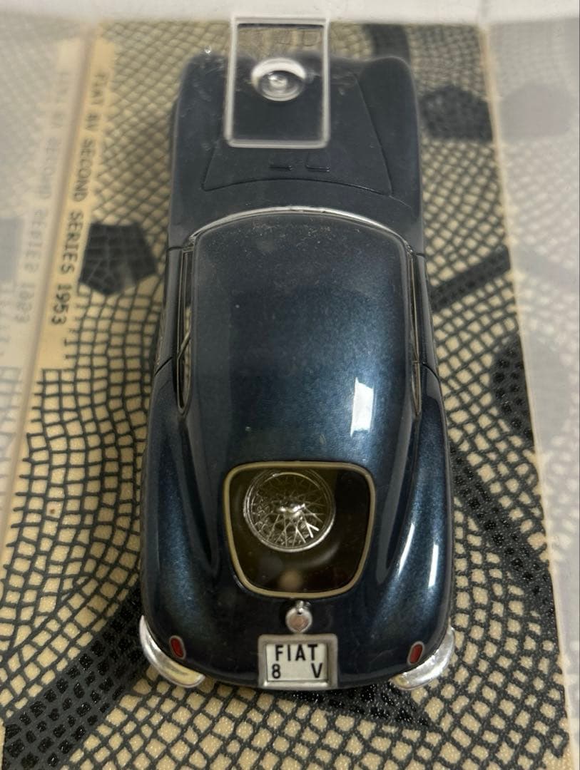 ♡FIAT 8V Second Series 1953 ミニカー (ブルー)