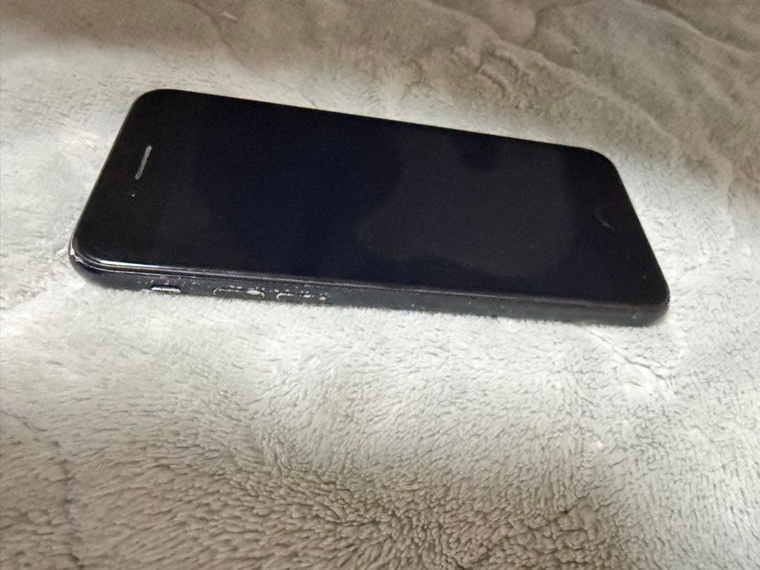 iPhone SE 第3世代ブラック 64GB TouchID不具合あり