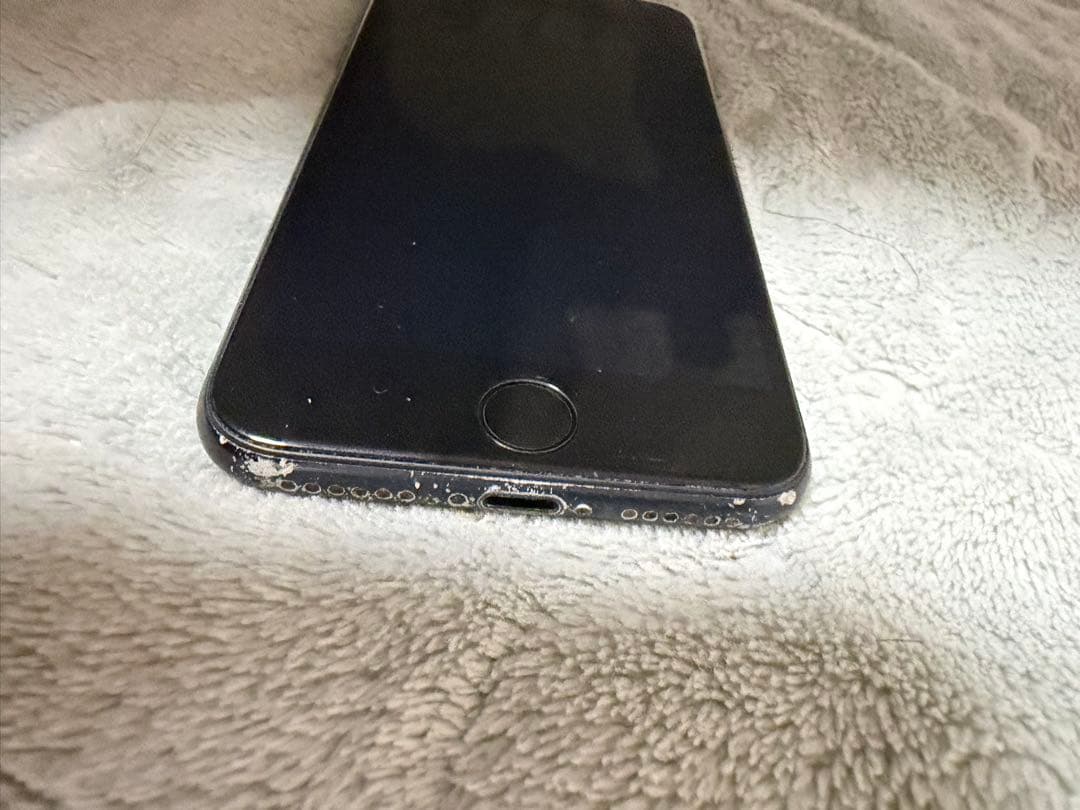 iPhone SE 第3世代ブラック 64GB TouchID不具合あり