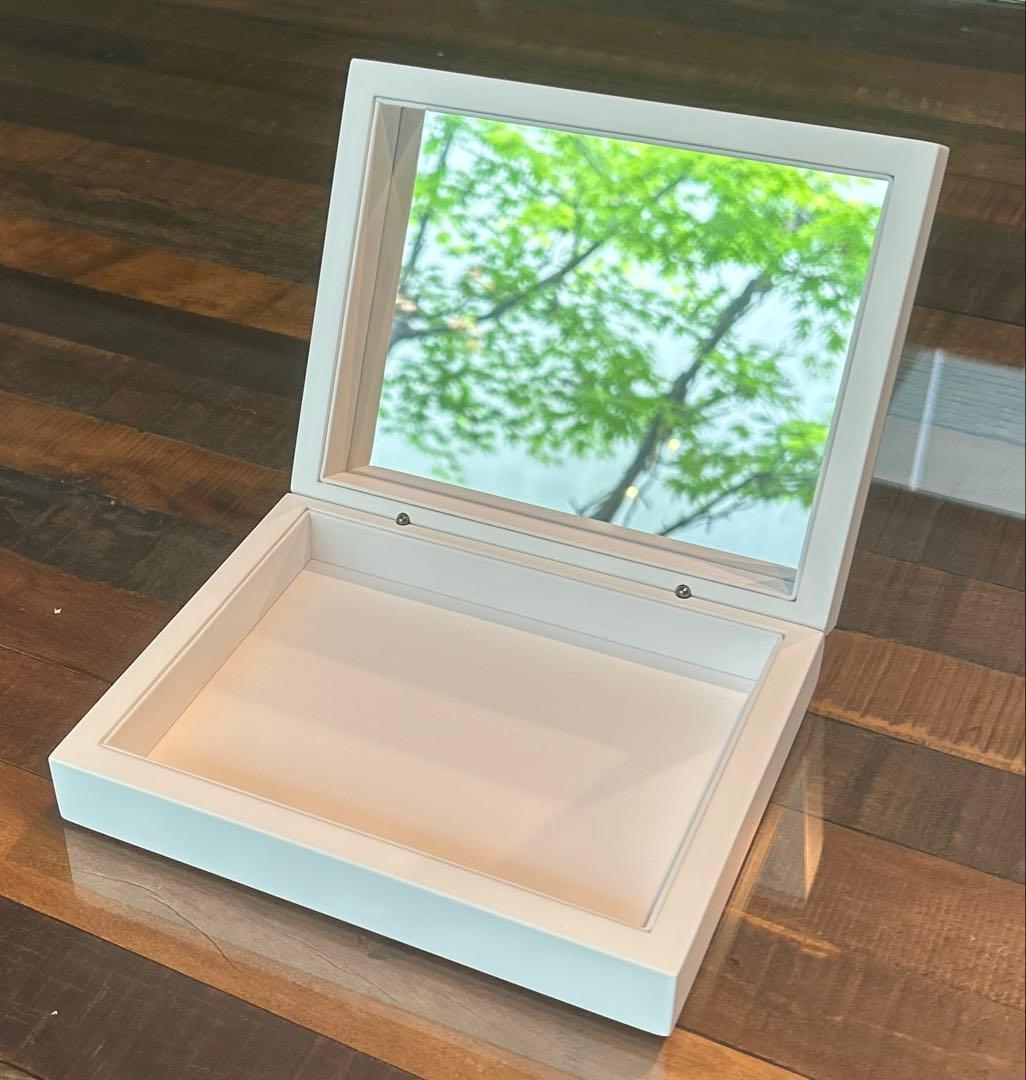 シャネル　正規品　ミラー付きボックス