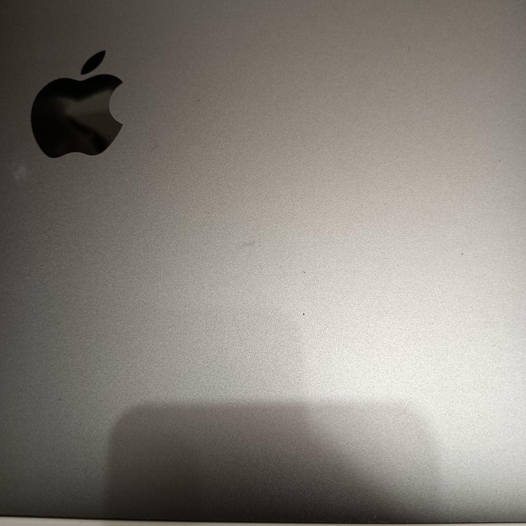 MacBook pro 15インチ i9-32GB-1TB