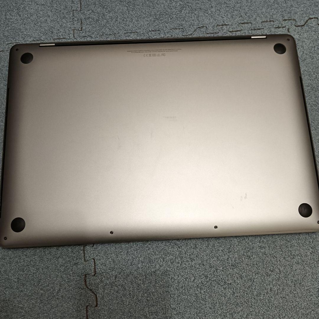 MacBook pro 15インチ i9-32GB-1TB
