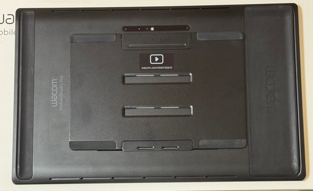 Wacom Mobile Studio Pro 16(純正スタンド付)