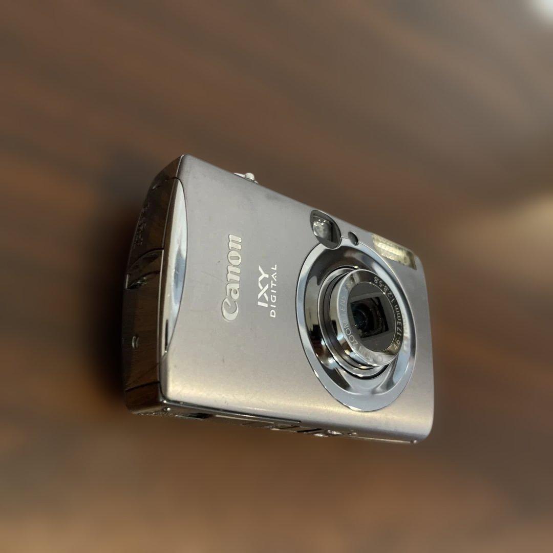 4212 Canon IXY 900 IS シルバー デジカメ