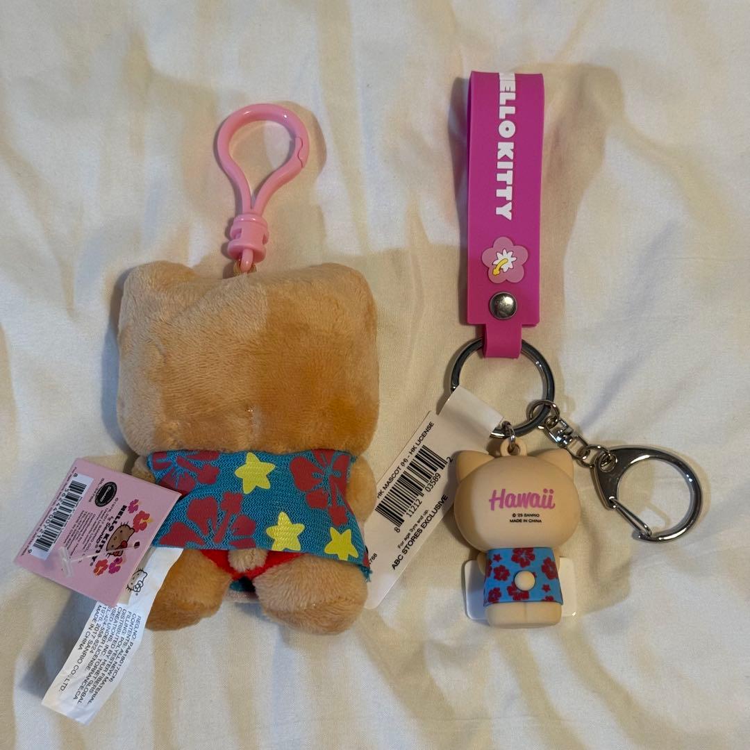 【新品】ハワイ限定 ハワイキティ 日焼けキティ キーホルダー サンリオストラップ