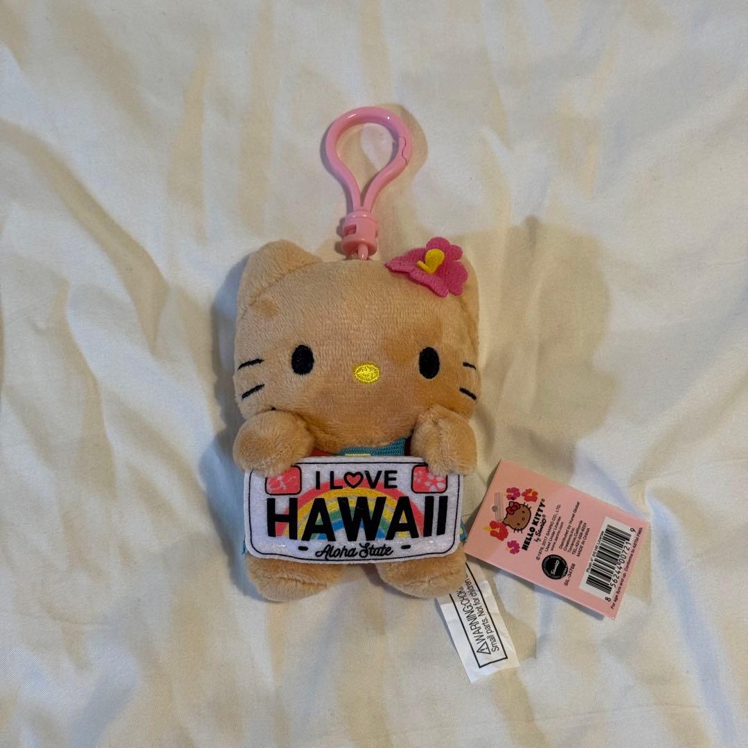 【新品】ハワイ限定 ハワイキティ 日焼けキティ キーホルダー サンリオストラップ