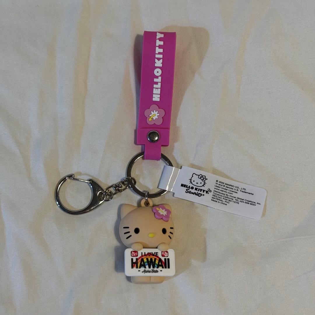 【新品】ハワイ限定 ハワイキティ 日焼けキティ キーホルダー サンリオストラップ