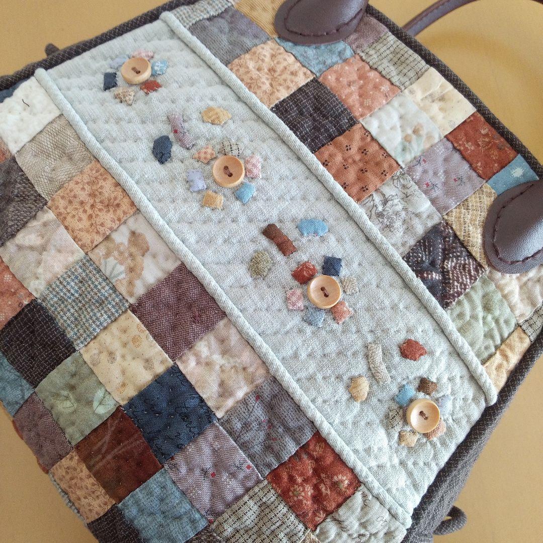 パッチワークキルト　バッグ　ハンドメイド