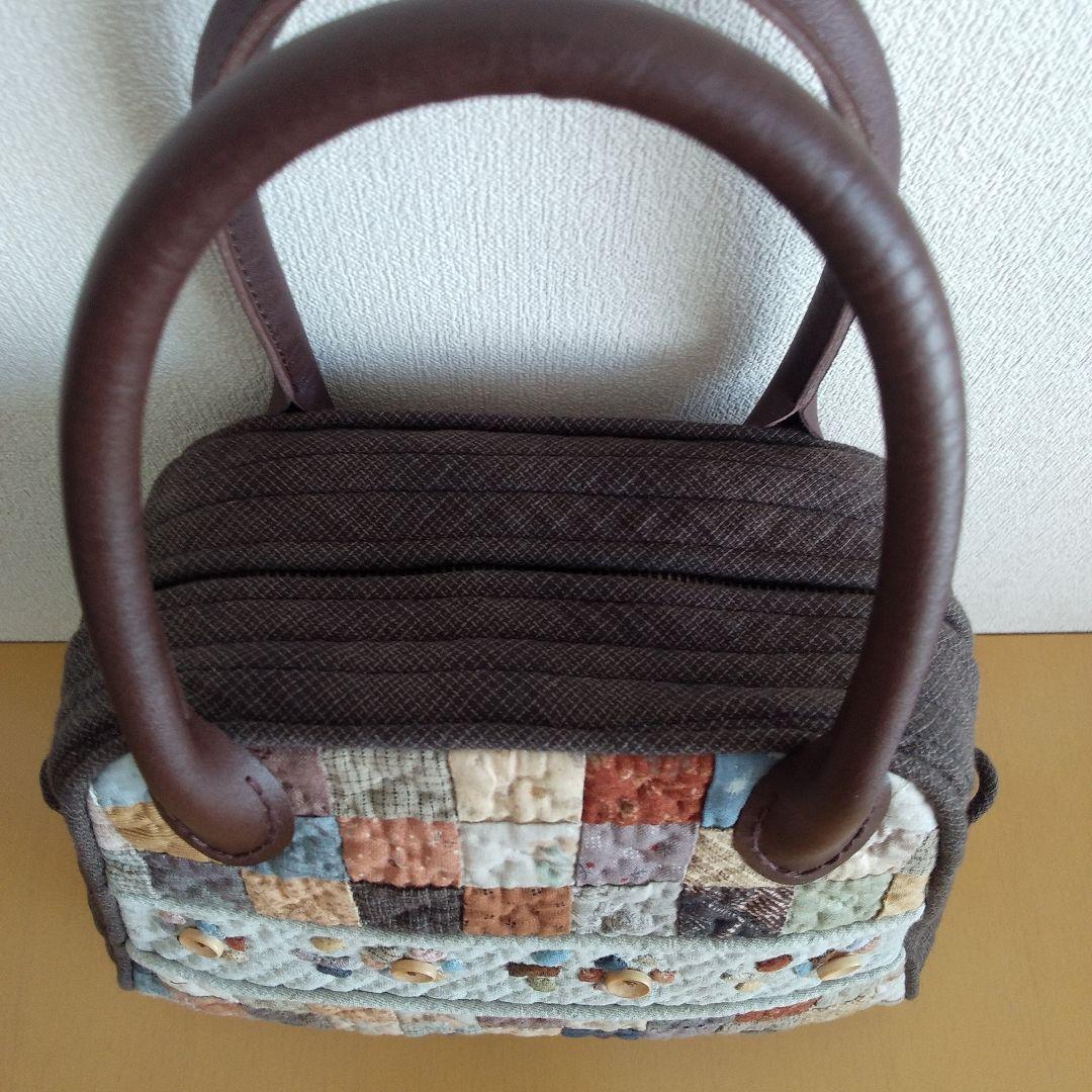 パッチワークキルト　バッグ　ハンドメイド