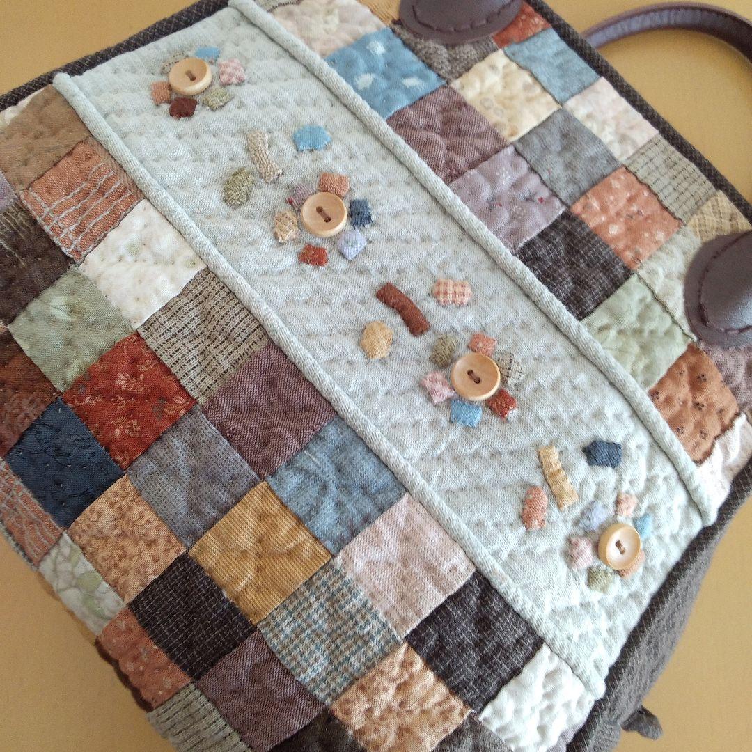 パッチワークキルト　バッグ　ハンドメイド