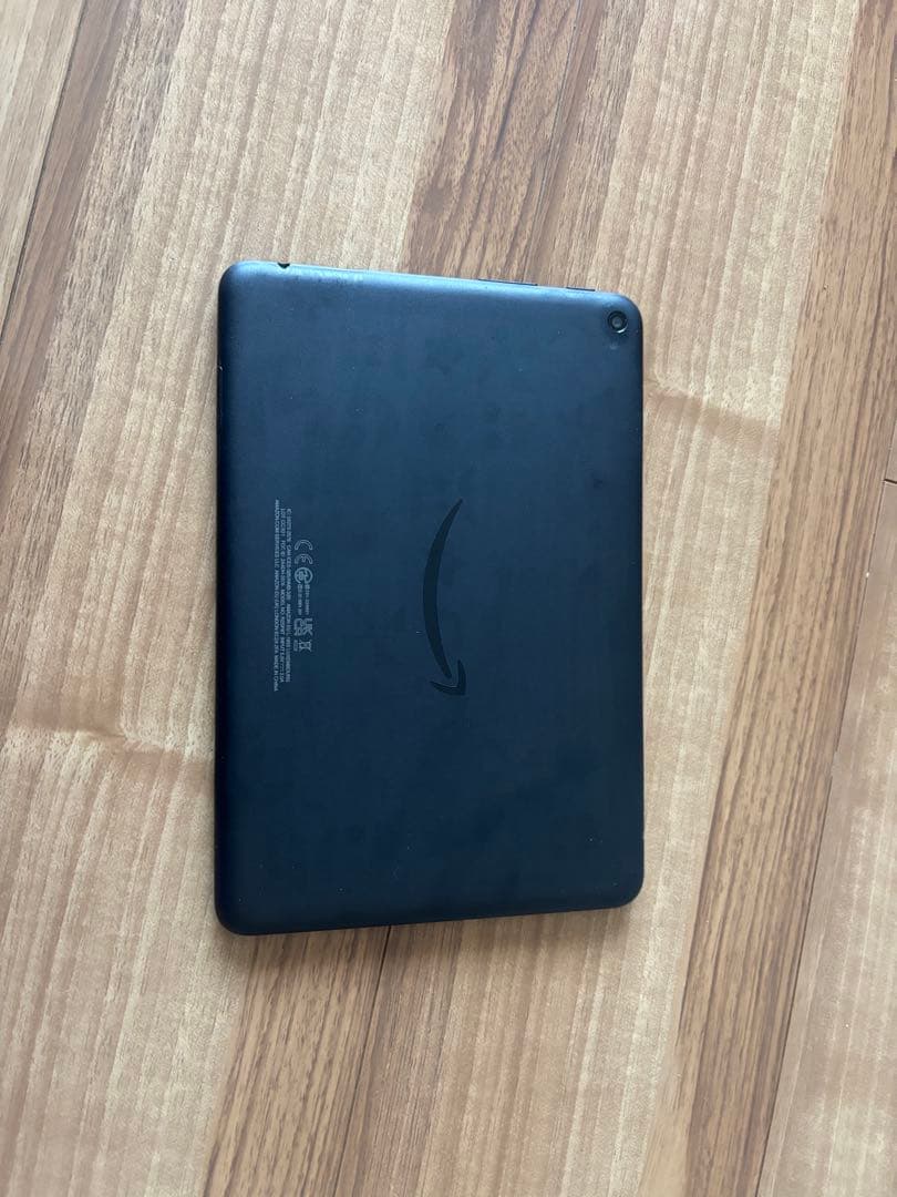 Amazon Fire HD 8 タブレット 12世代　本体とケース