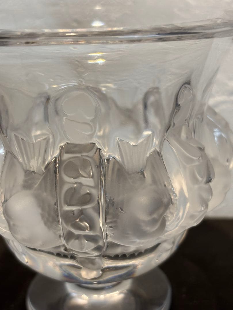 j*n様 LALIQUE ラリック クリスタル 『ヴァーズ・ダンピエール』　花瓶