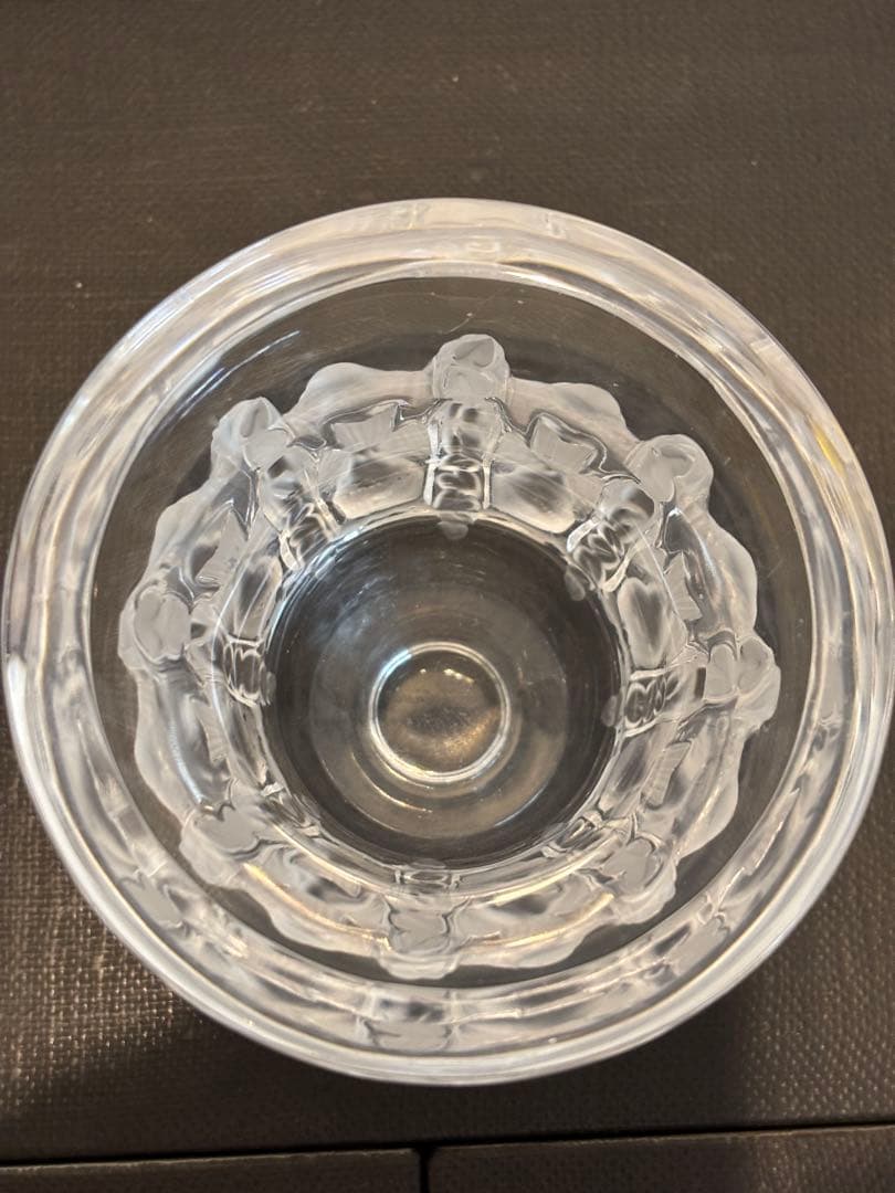 j*n様 LALIQUE ラリック クリスタル 『ヴァーズ・ダンピエール』　花瓶
