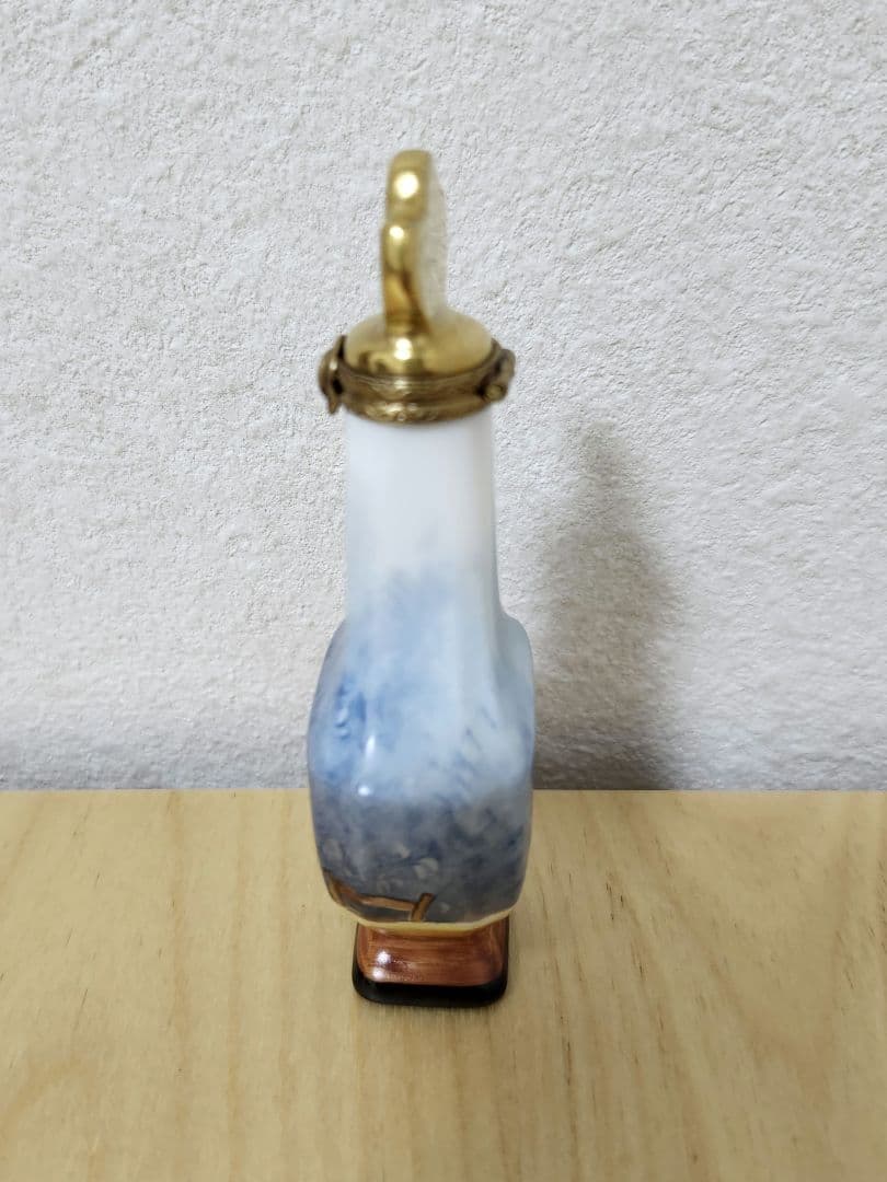 リモージュボックス 可愛い 猫と花のデザイン陶器香水瓶