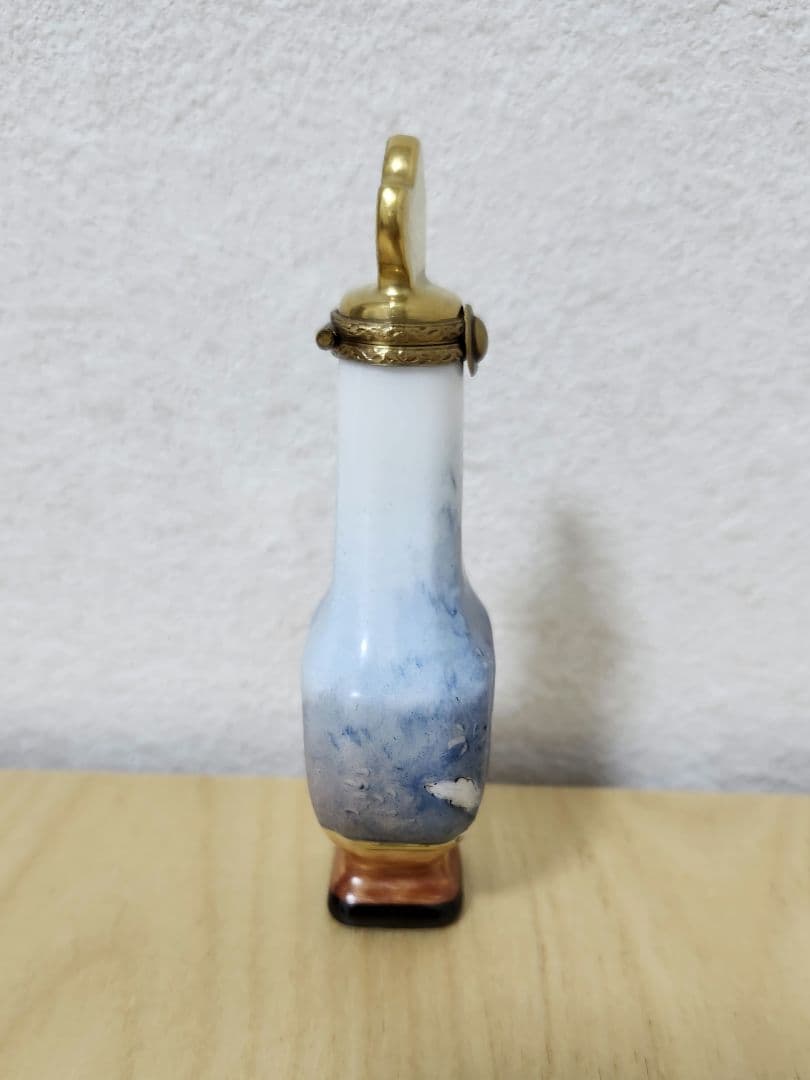 リモージュボックス 可愛い 猫と花のデザイン陶器香水瓶