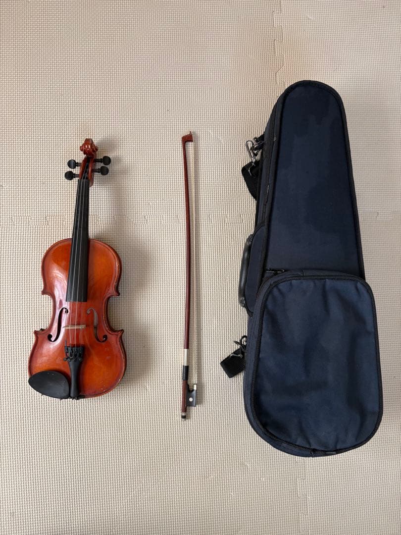 早い者勝ち！suzuki スズキ　バイオリン　1/8　アウトフィットNo.230