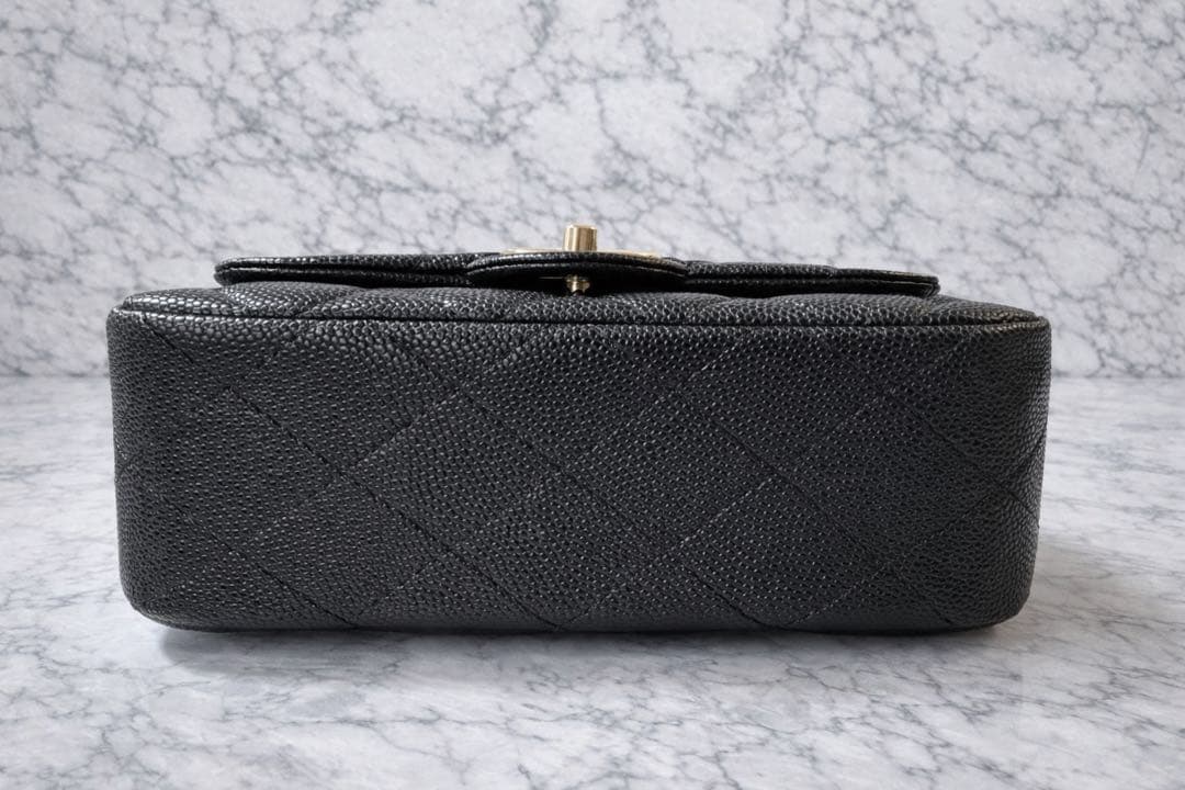 CHANEL ノベルティ　マトラッセ風　ショルダーバッグ　19㎝　ゴールド金具