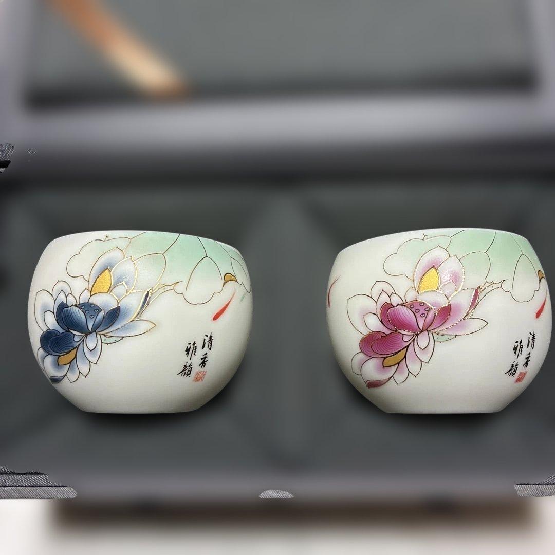 【真作保証・希少】中国陶磁芸術家 林達文作 白磁（徳化窯）茶杯ペア 豪華箱付