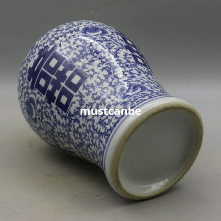 清青花纏枝蓮紋喜字将軍壺 景徳鎮 陶磁器 装飾品 現代工芸品 美術品 置物