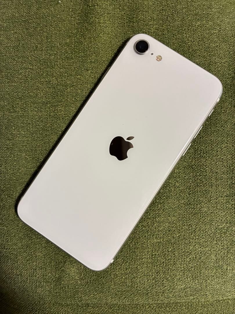 Apple iPhone se2 ホワイト 64gb SIMフリー 本体のみ