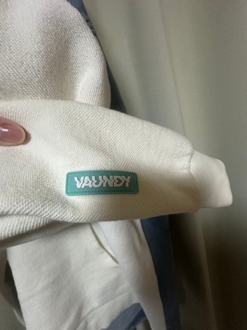 【最終値下‼️】Vaundy fusion フーディ パーカー ホワイト 白 L