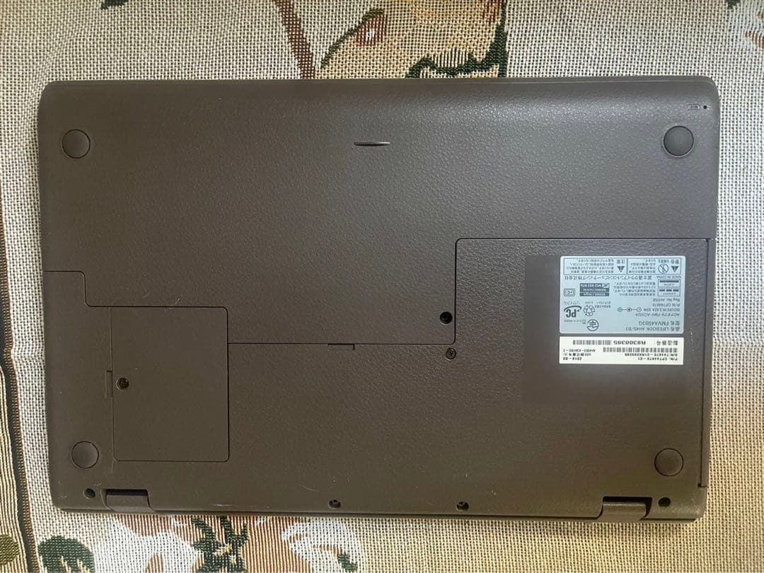 ノ-トパソコン高年式！Corei3/SSD/Windows11/無線/