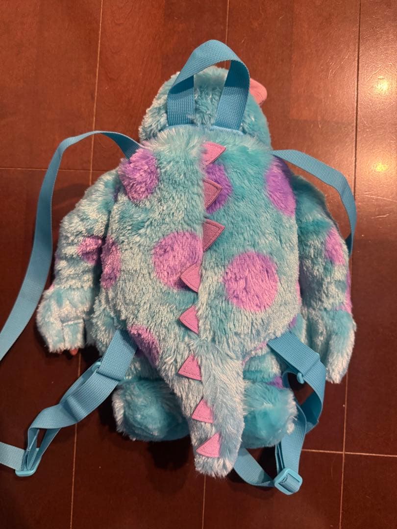 モンスターズ・インク サリー リュック型ぬいぐるみ