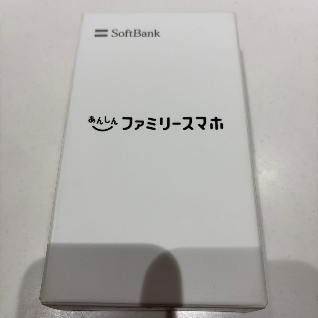 SoftBankファミリースマホ/Android新品未使用
