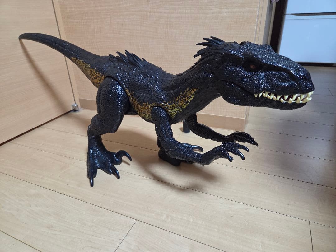 マテル　ジュラシックワールド スーパービッグ　インドラプトル