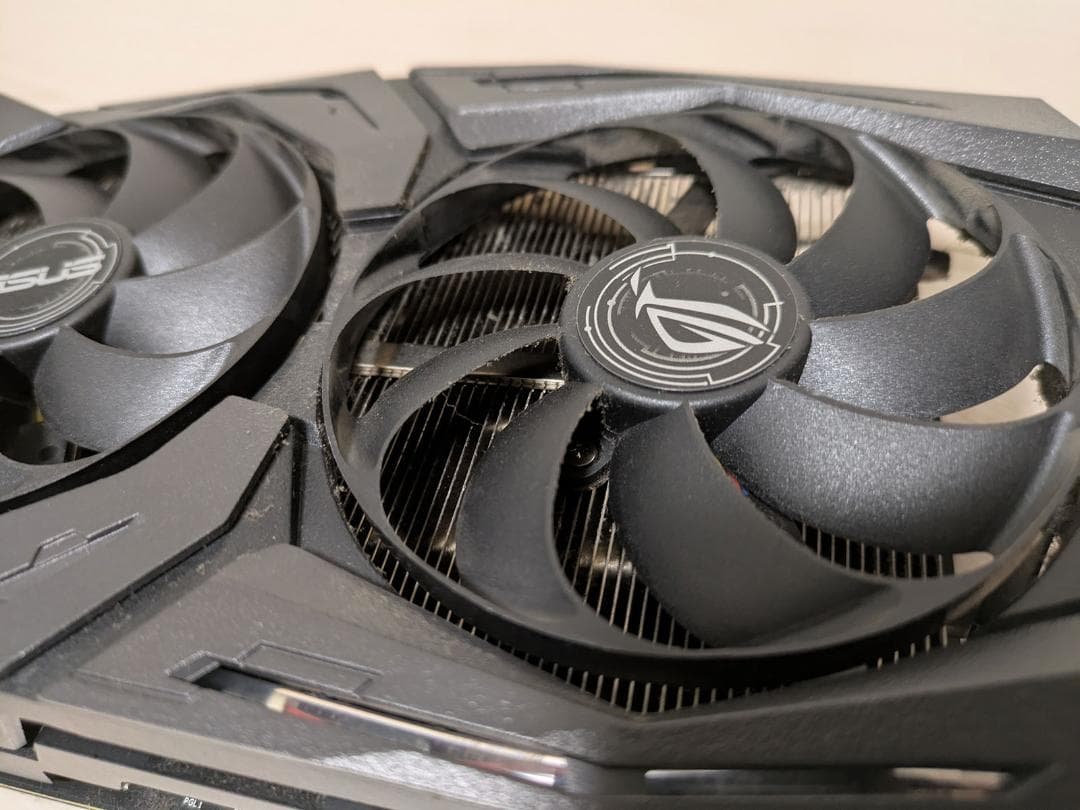 ROG-STRIX-RTX2080-O8G-GAMING【化粧箱ほかあり美品】