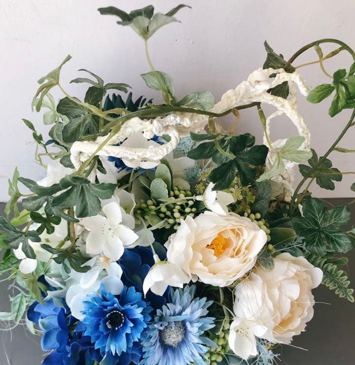 リバーシブル爽やかブルーのホワイトバスケット/光触媒加工/1点物