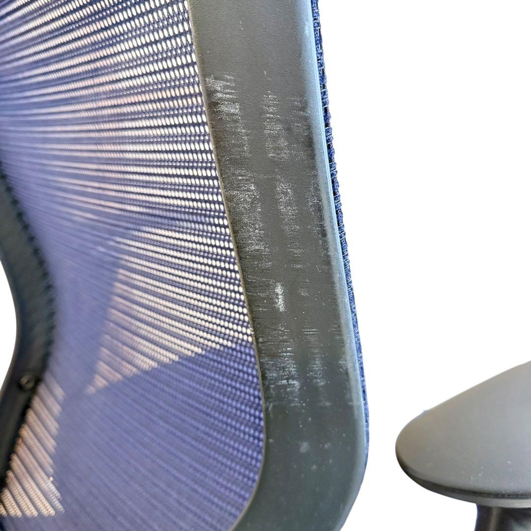 【okamura】オカムラ バロンチェア メッシュ ネイビー 肘付