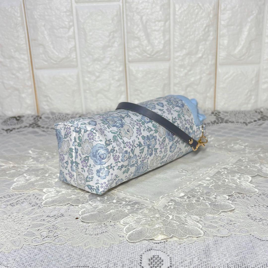 ペットボトルカバー　リバティフェリシテ　ブルー　ハンドメイド