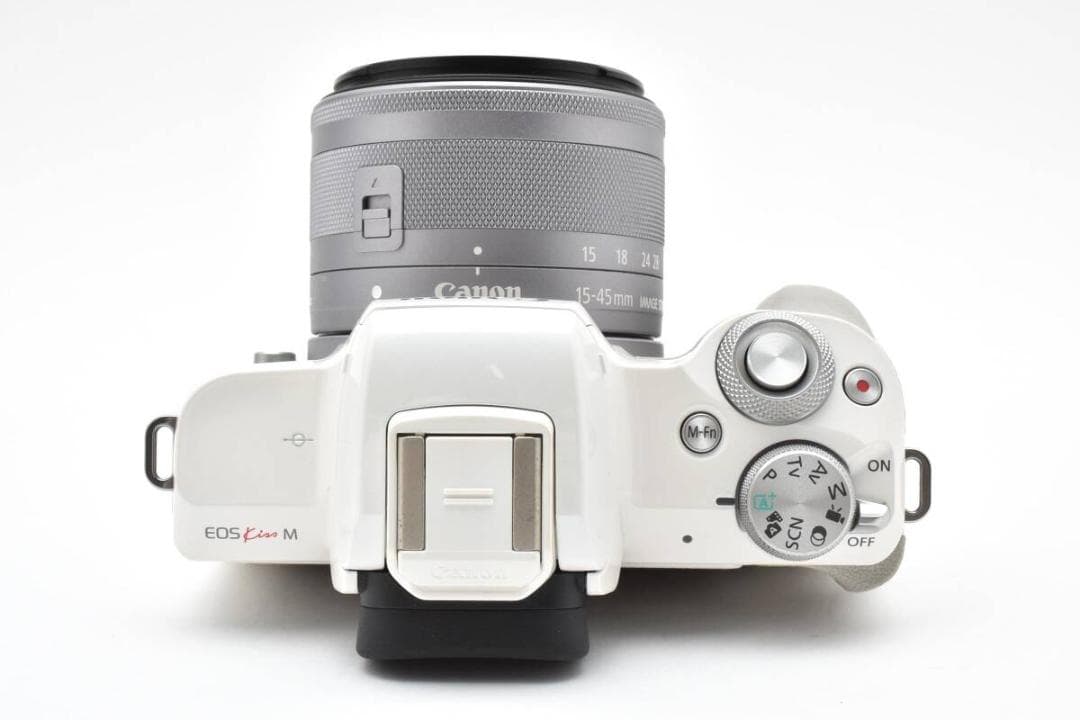 Canon EOS Kiss M ホワイト S数3000回以下 標準レンズ付