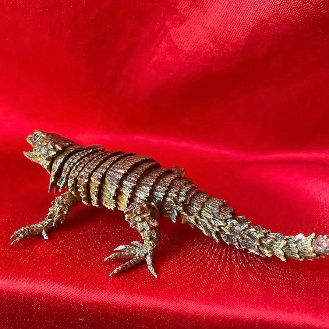 アルマジロトカゲ　リペイント品　ダンゴムシ　バンダイガシャポン