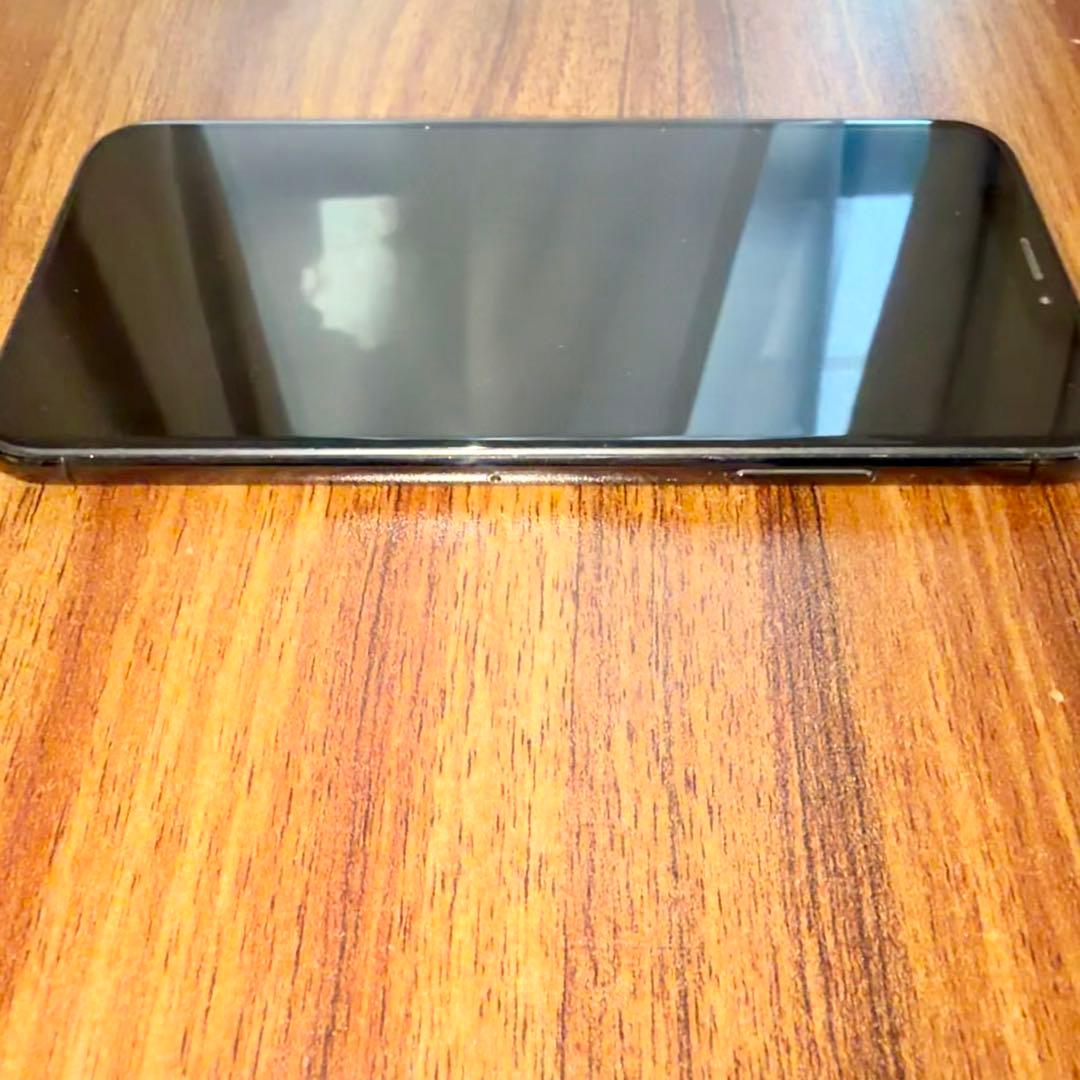 iPhone XS 256GB スペースグレイ