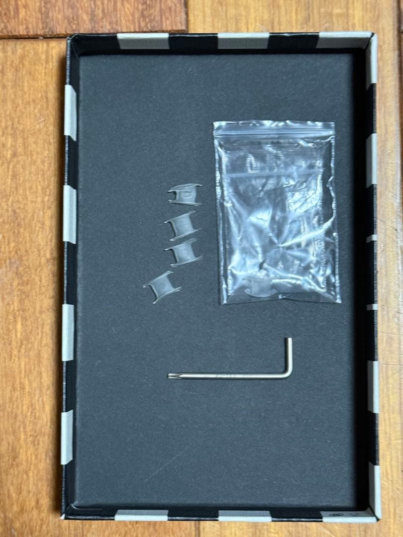 GILD design iPhone 15 Pro Max ケース