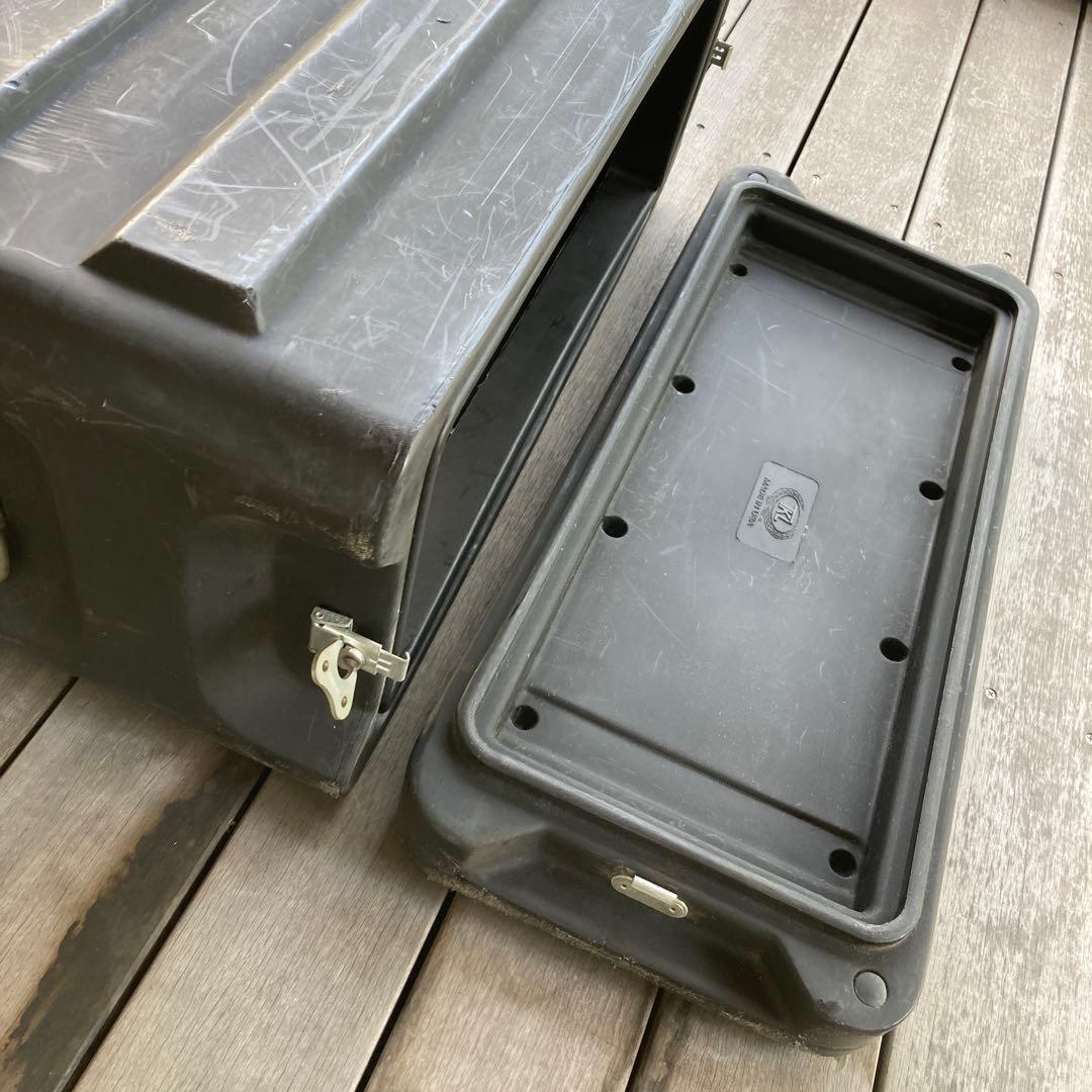 ラック　ハードウェア　フライトケース　￼プラスチック製　エフェクタースタジオ機器