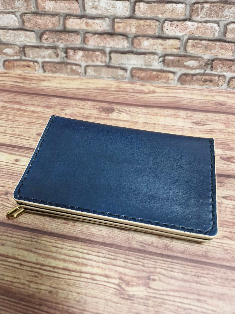 ミドルトラッカーウォレット　レザー　ネイビー
