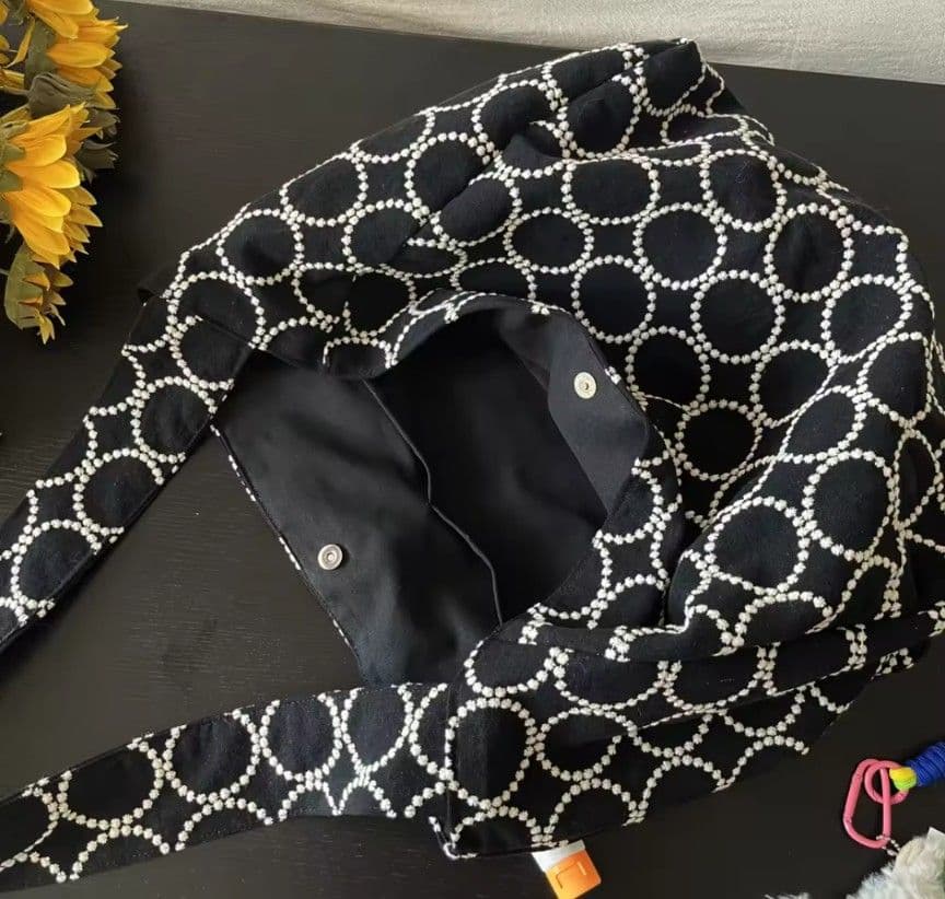 ハンドメイド　タンバリン　ショルダー　ボディ　バッグ　ミナペルホネン